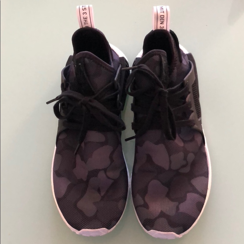 PRICE DROP!!! Like new barely worn Adidas XR1